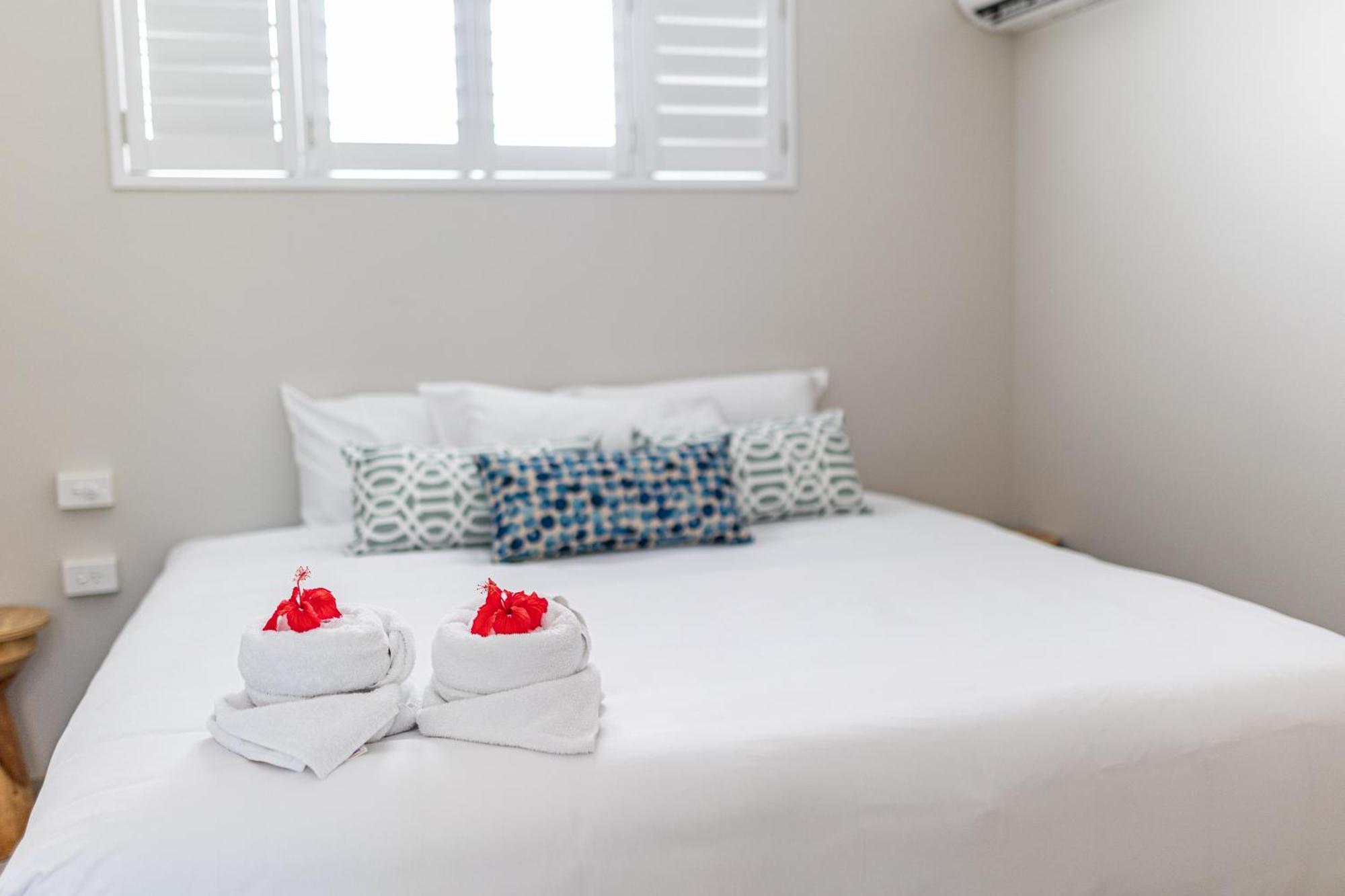 טאונסביל Seahaven Resort מראה חיצוני תמונה