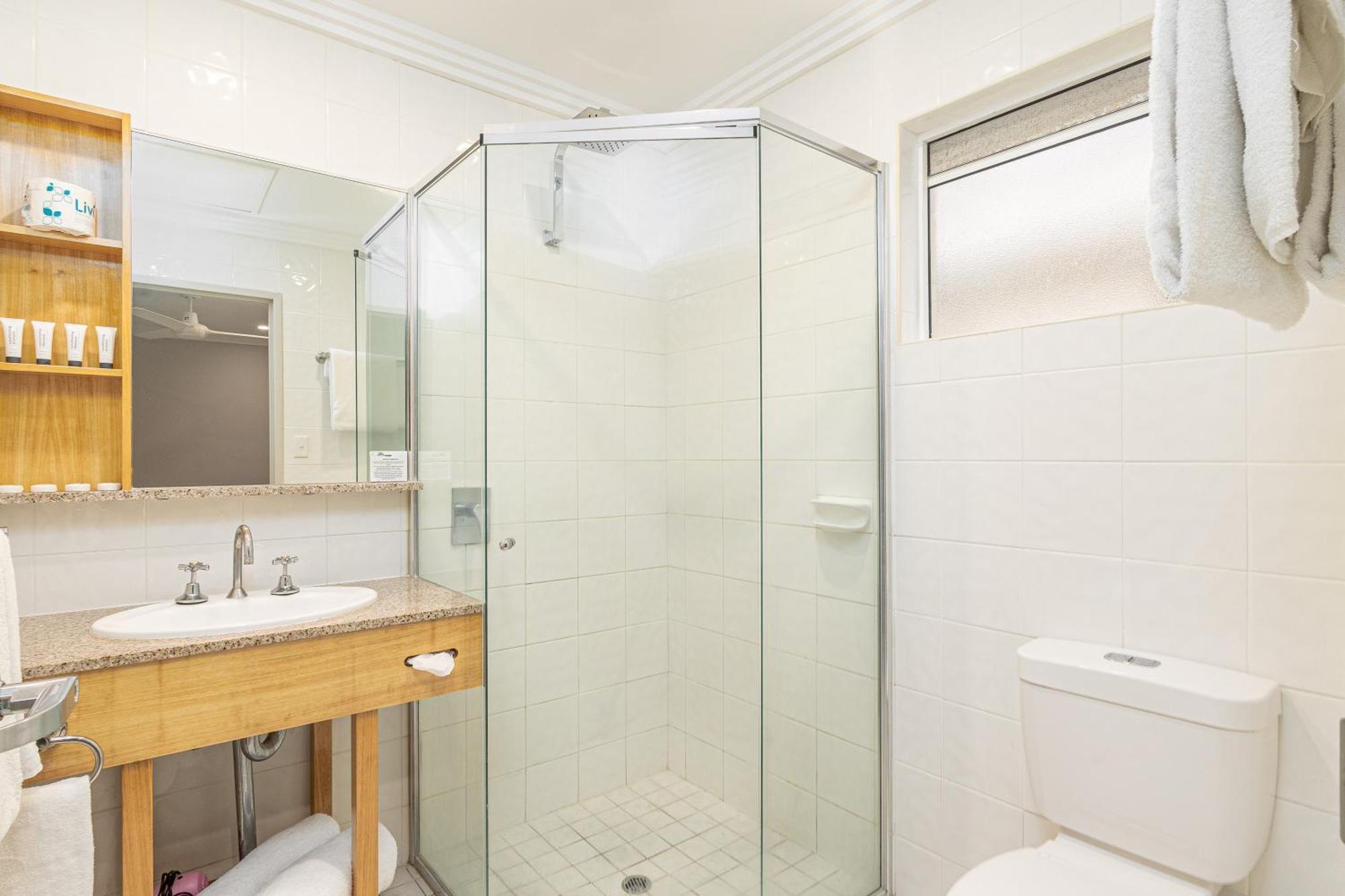 טאונסביל Seahaven Resort מראה חיצוני תמונה