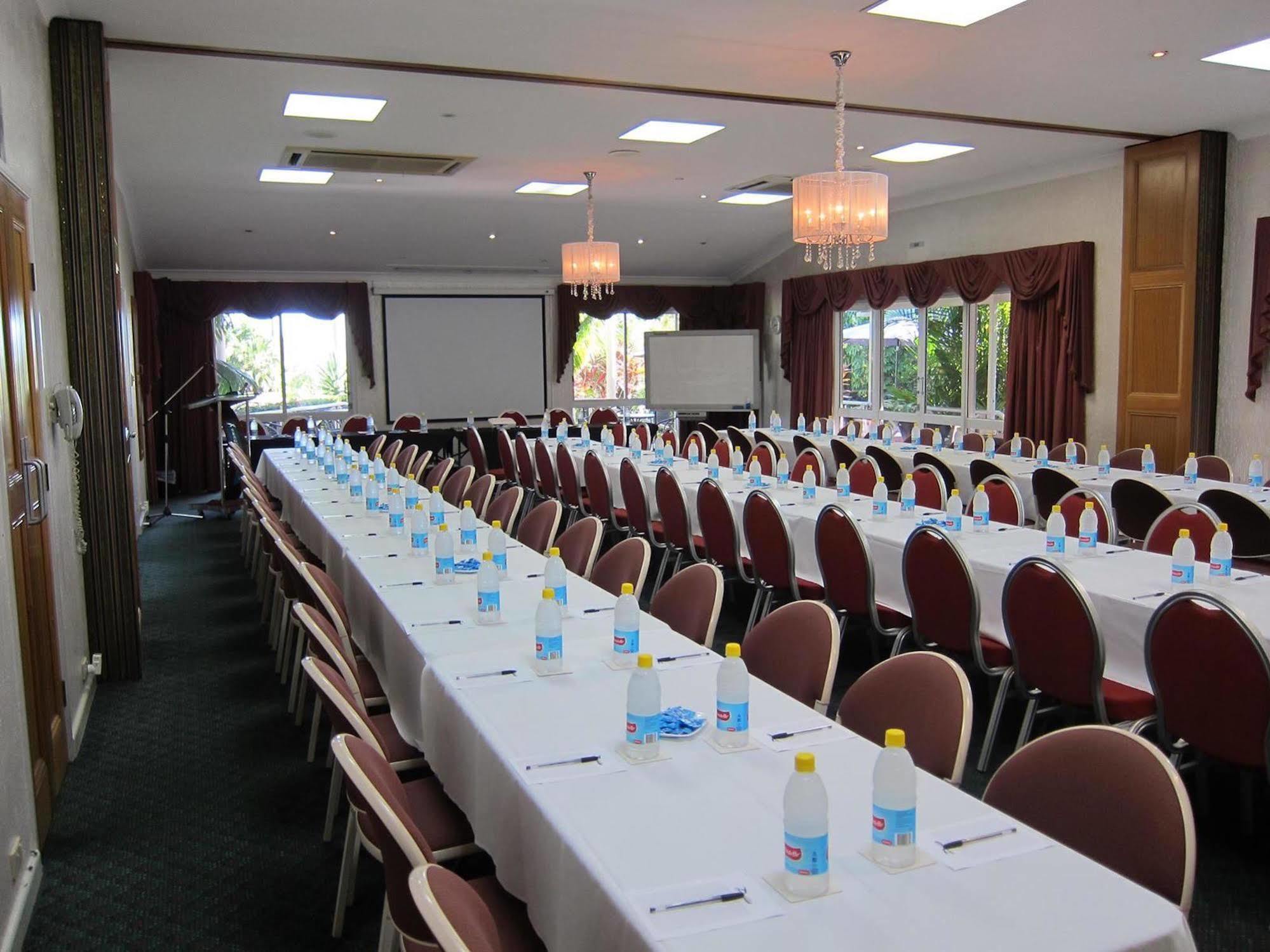 טאונסביל Seahaven Resort מראה חיצוני תמונה
