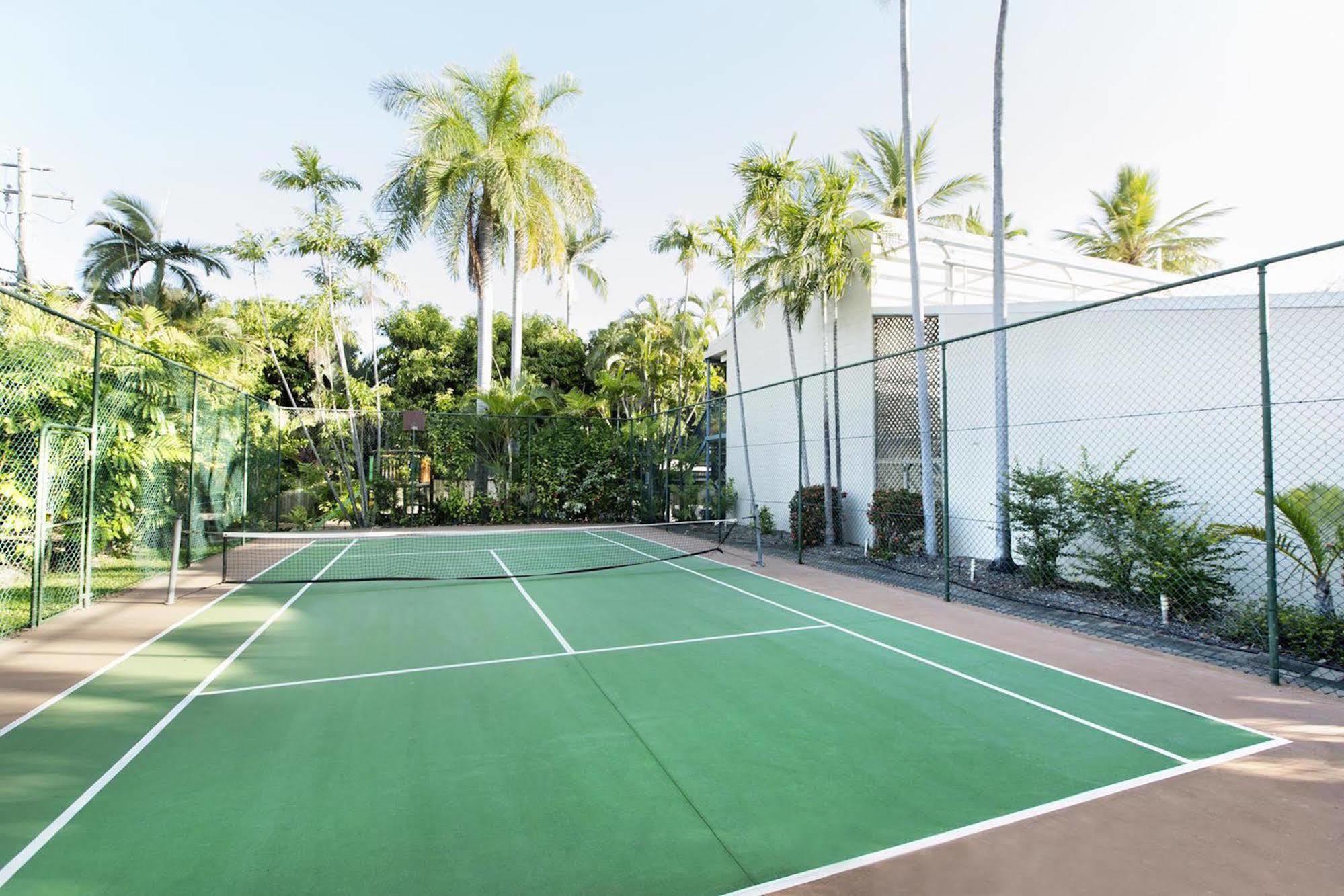 טאונסביל Seahaven Resort מראה חיצוני תמונה